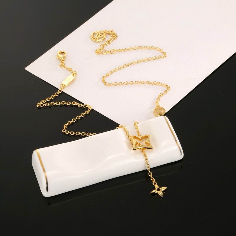 LV Necklace 05yxh104 (4)