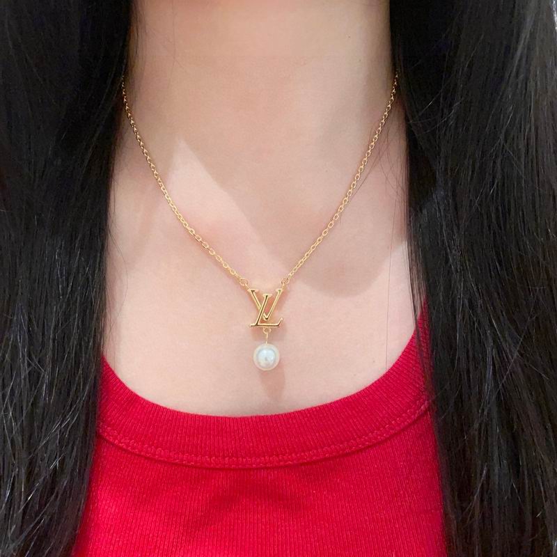 LV Necklace 05yxh106 (4)