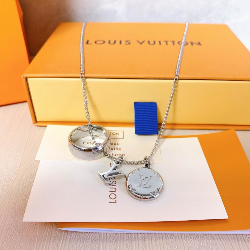LV Necklace 05yxh107 (1)