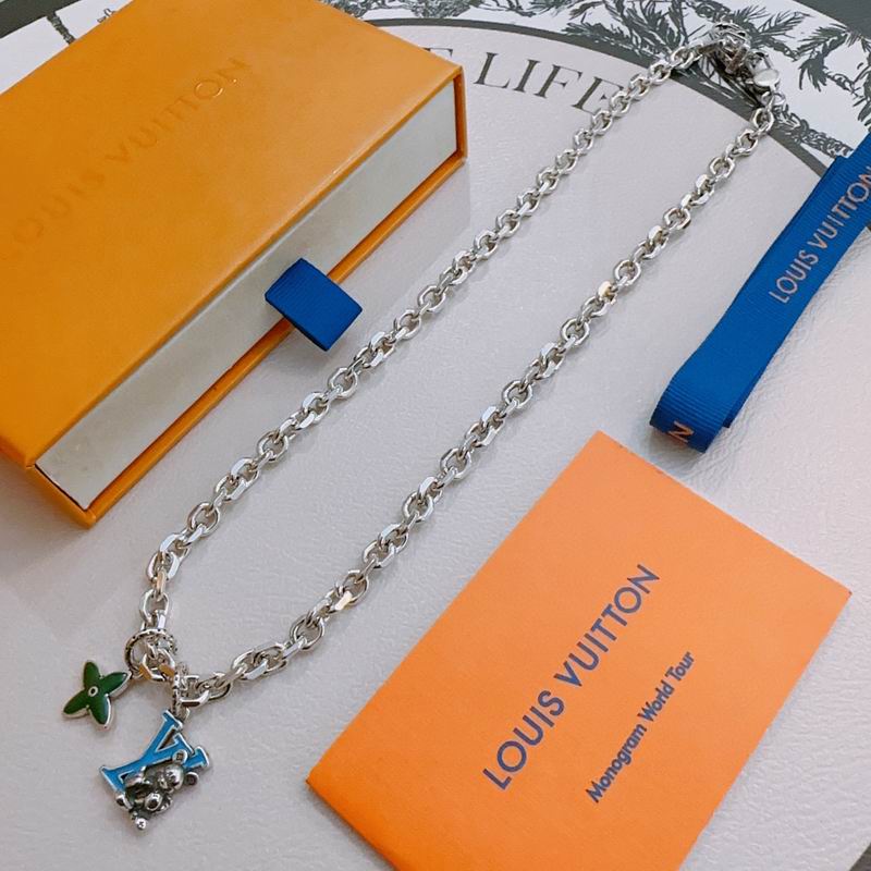 LV Necklace 05yxh110 (2)