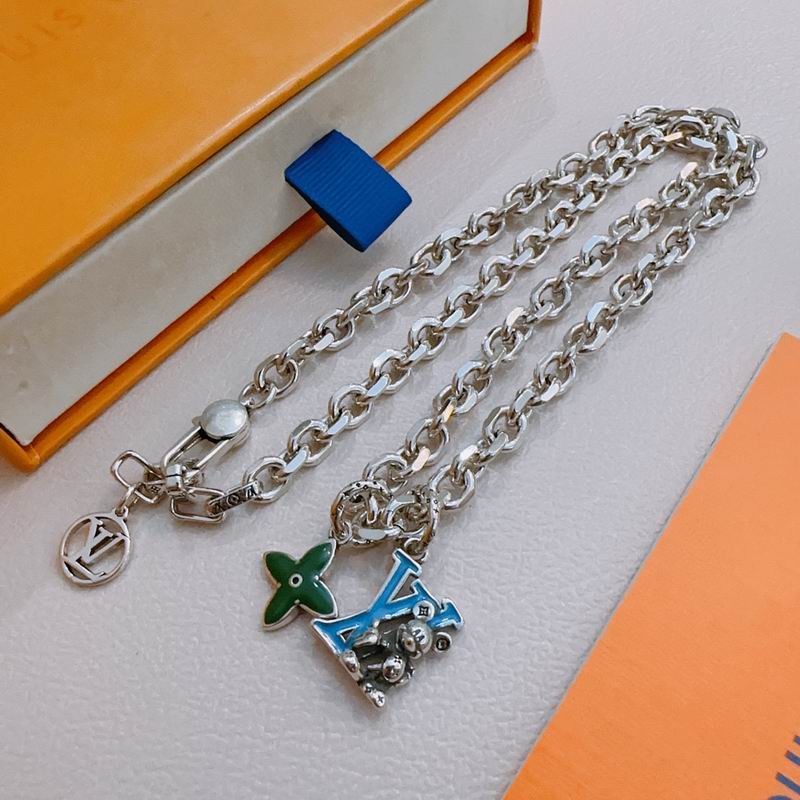 LV Necklace 05yxh110 (4)