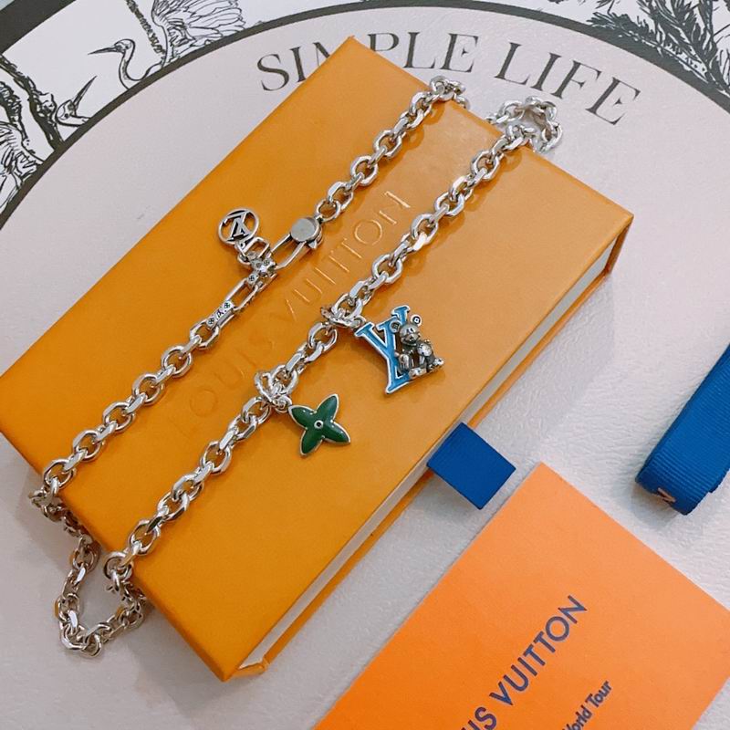 LV Necklace 05yxh110 (6)