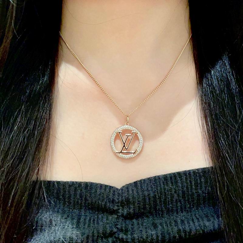 LV Necklace 05yxh113 (5)