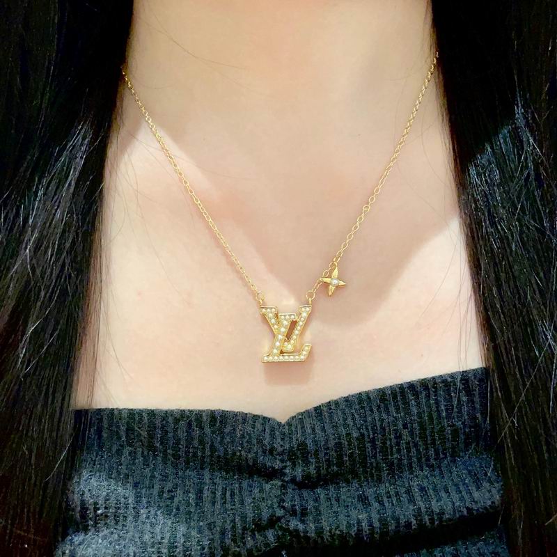 LV Necklace 05yxh114 (4)