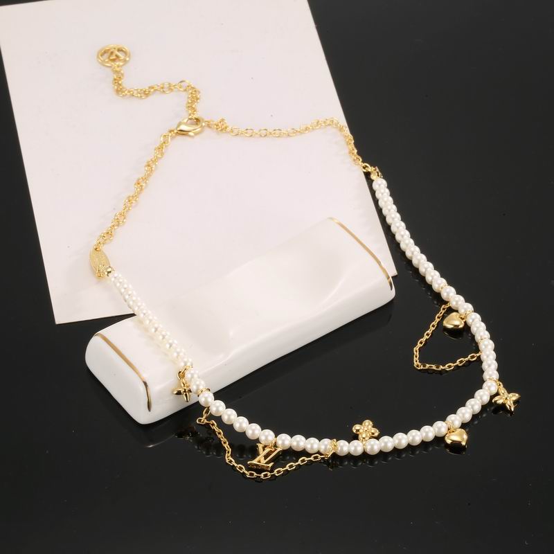 LV Necklace 05yxh21 (2)