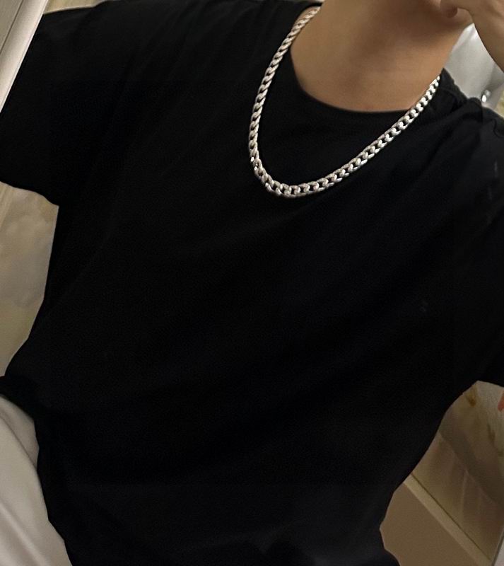 LV Necklace 05yxh23 (5)