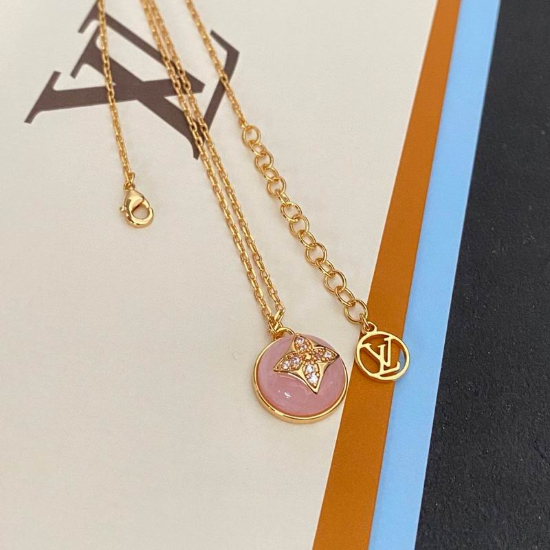 LV Necklace 05yxh26 (3)