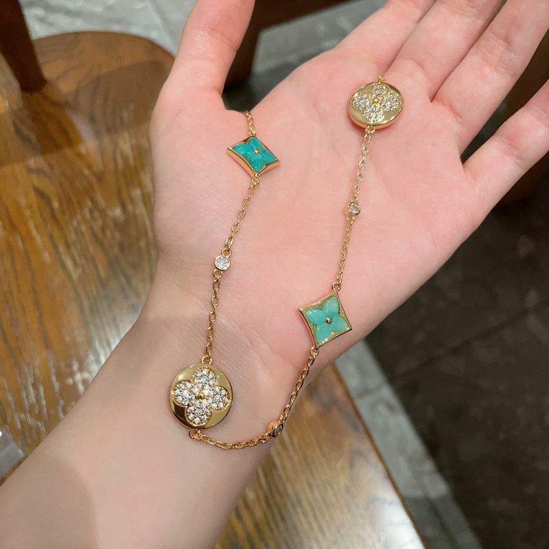 LV Necklace 05yxh34 (6)