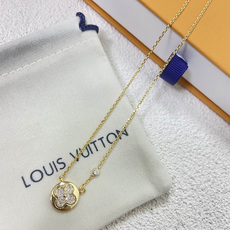 LV Necklace 05yxh45 (4)