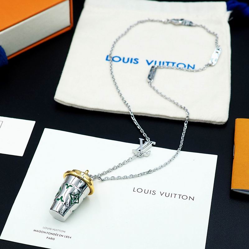 LV Necklace 05yxh63 (1)