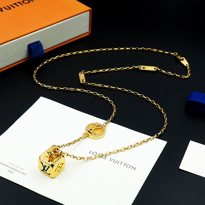 LV Necklace 05yxh64 (7)