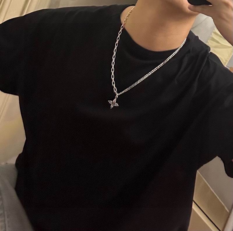 LV Necklace 05yxh68 (5)