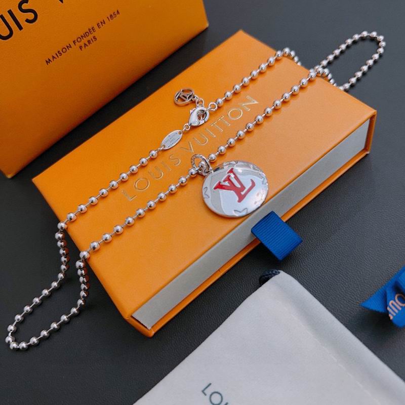 LV Necklace 05yxh74 (6)