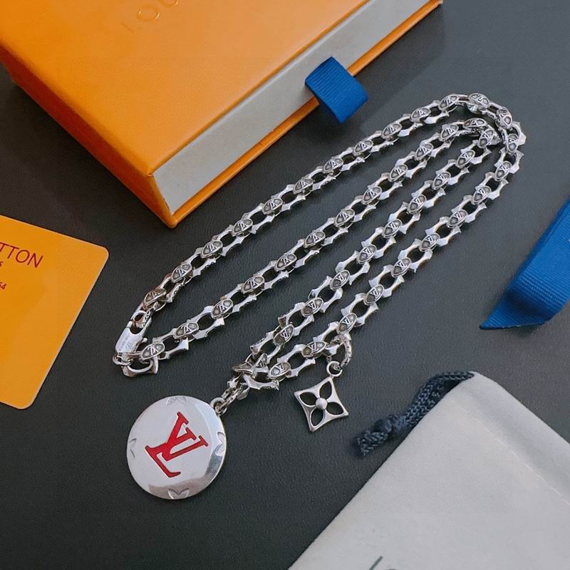 LV Necklace 05yxh95 (3)
