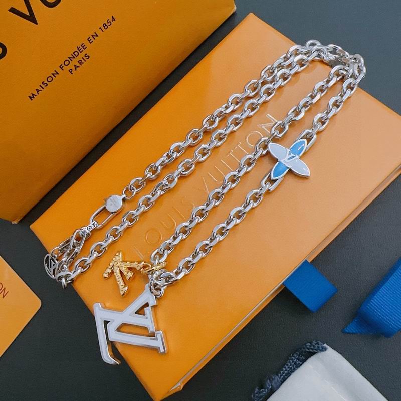 LV Necklace 05yxh97 (5)