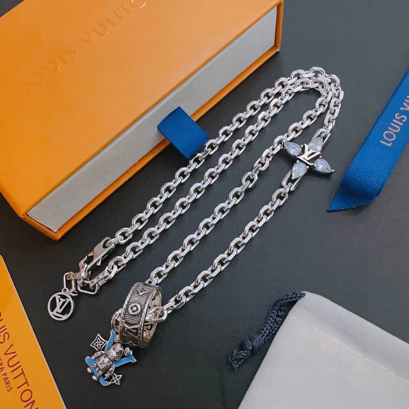 LV Necklace 05yxh99 (3)