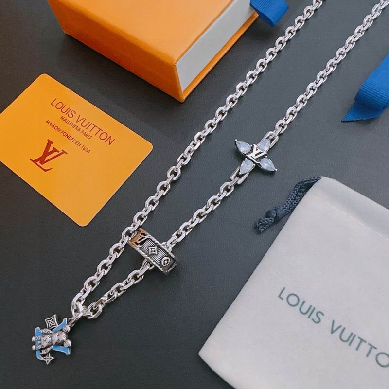 LV Necklace 05yxh99 (7)
