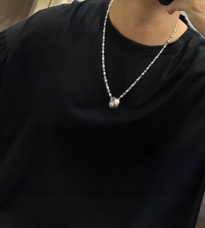 LV Necklace 06yxh03 (4)