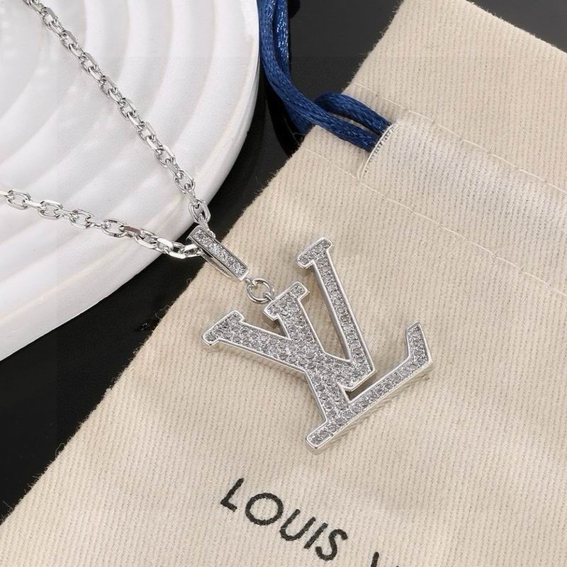 LV Necklace 06yxh05 (4)