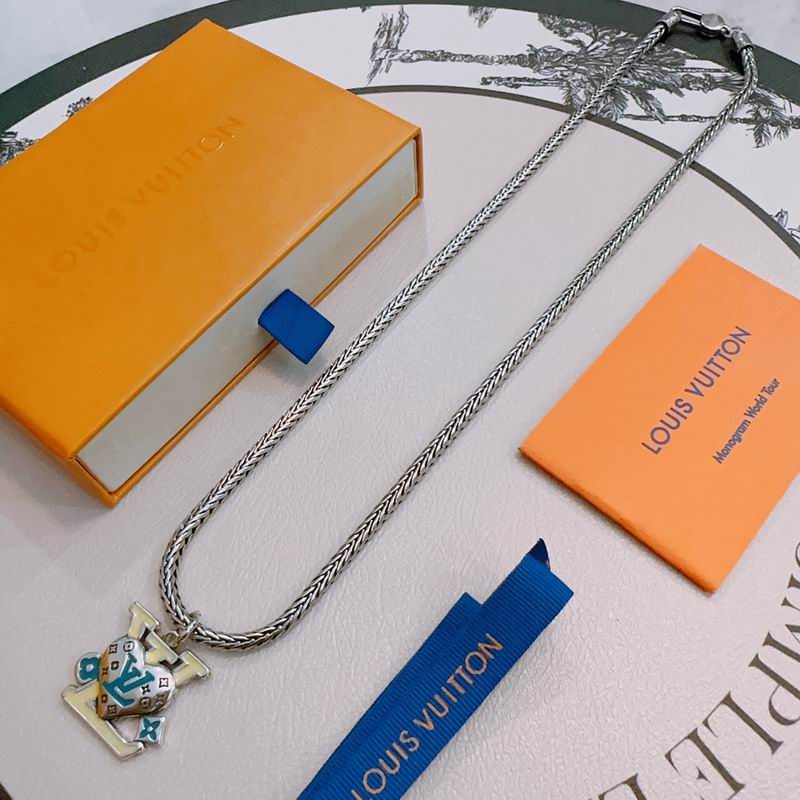 LV Necklace 07yxh03 (3)