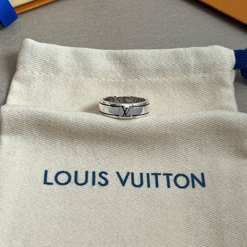 LV Ring 04yxh03 (2)