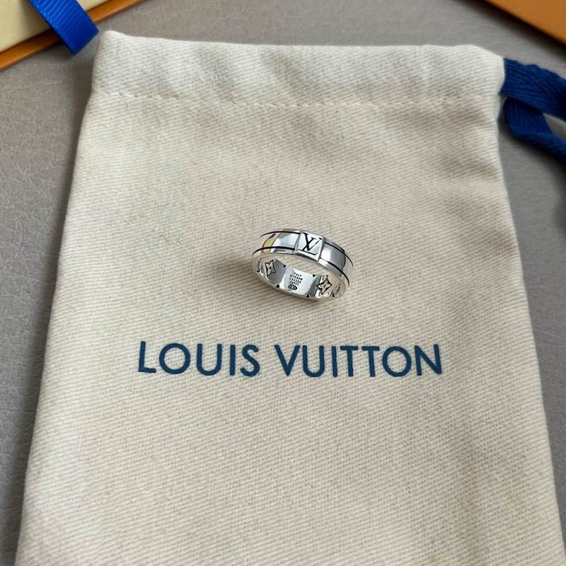 LV Ring 04yxh03 (3)