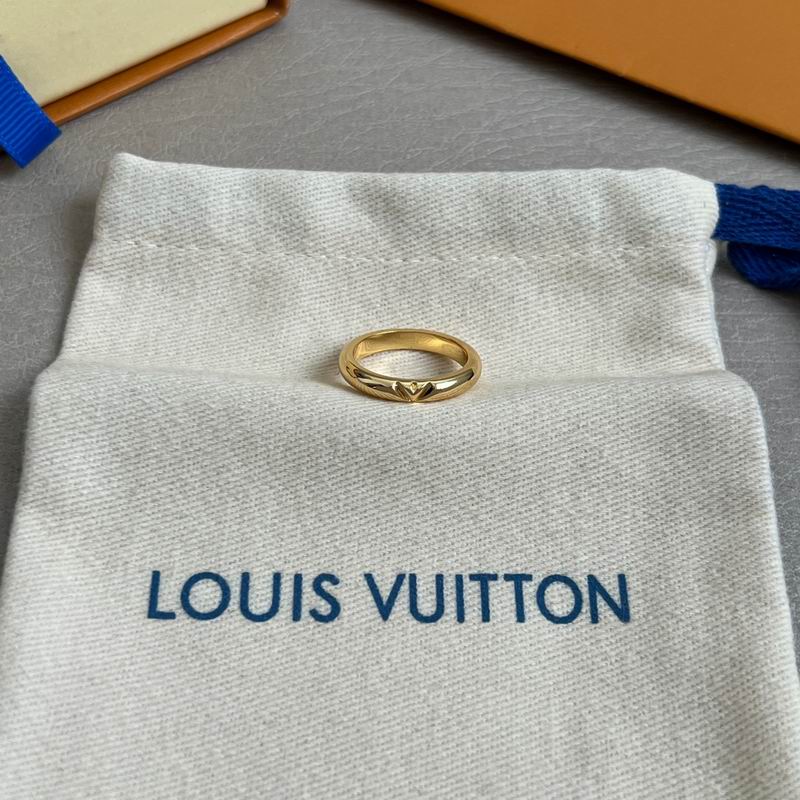LV Ring 04yxh11 (4)
