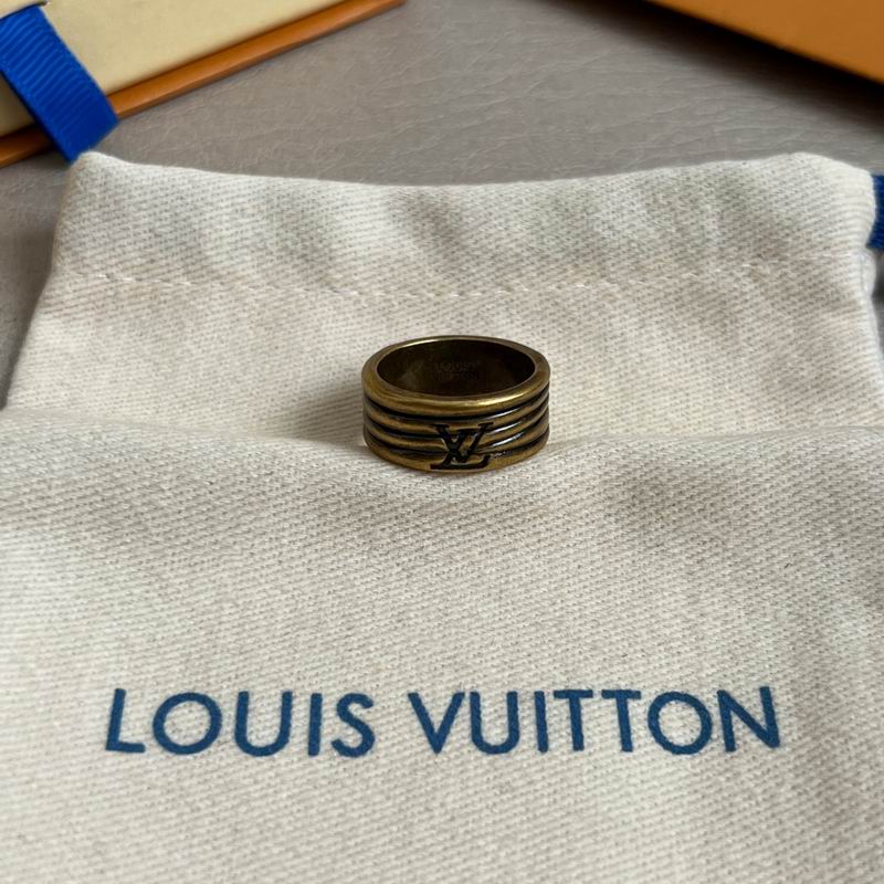 LV Ring 04yxh15 (5)