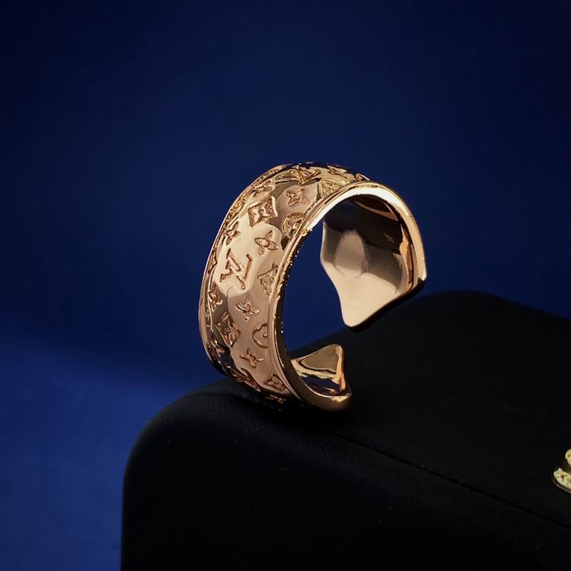 LV Ring 04yxh17 (3)
