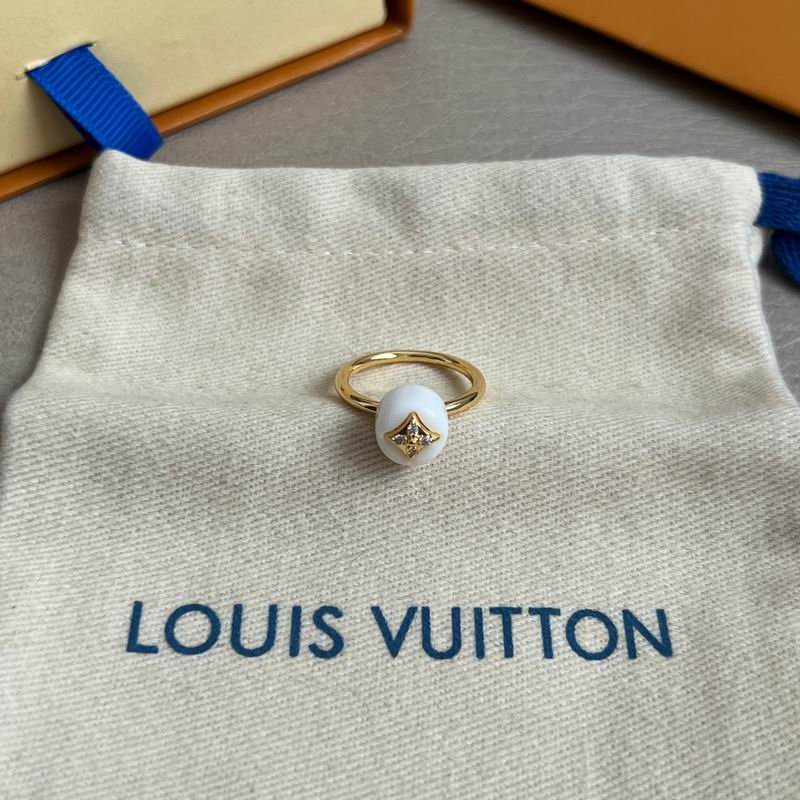 LV Ring 04yxh19 (5)