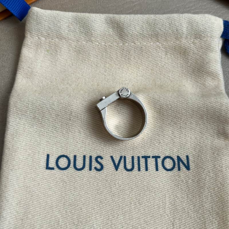 LV Ring 04yxh21 (5)