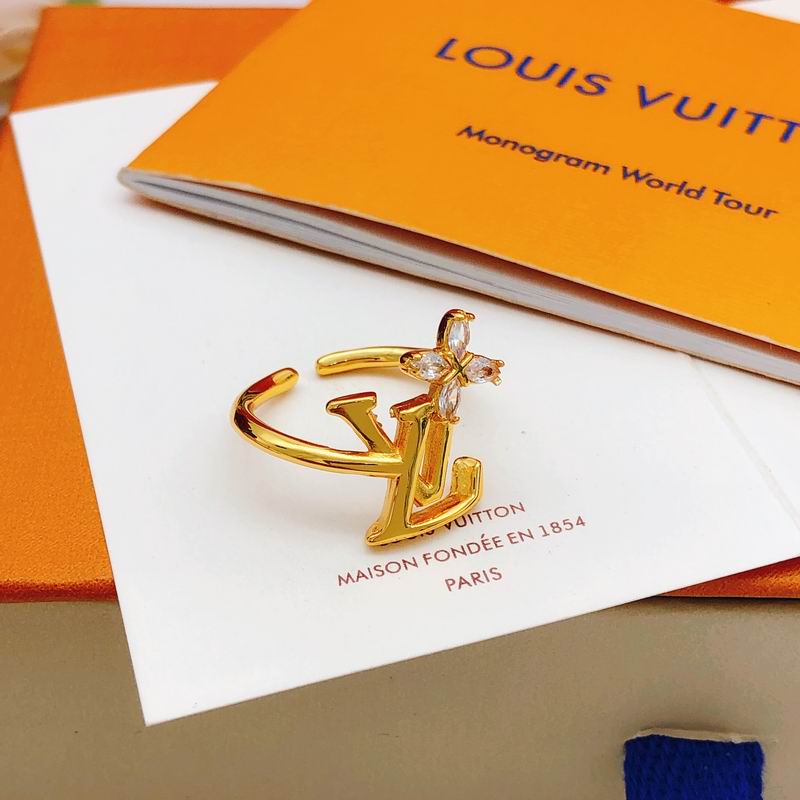 LV Ring 04yxh26 (3)