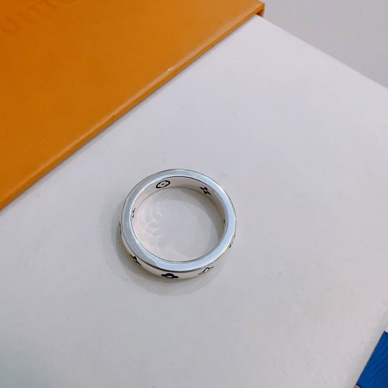 LV Ring 04yxh28 (4)