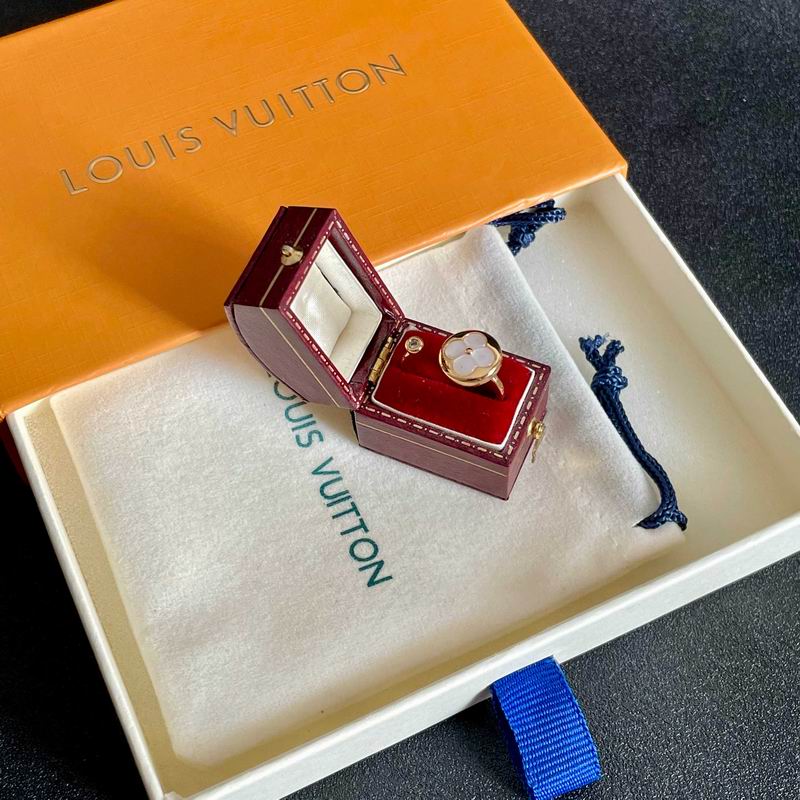 LV Ring 05yxh04 (4)
