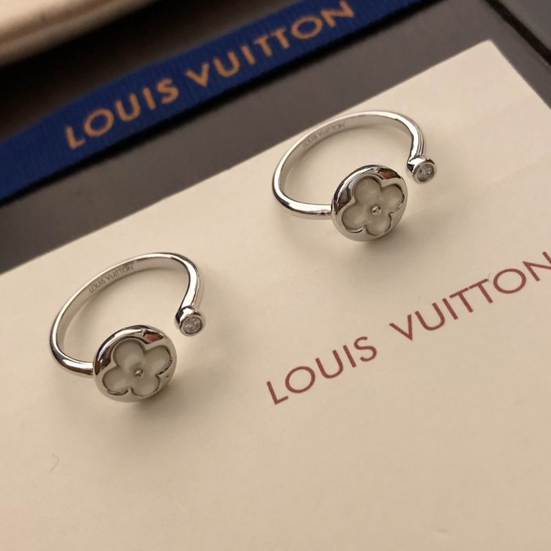 LV Ring 05yxh05 (2)