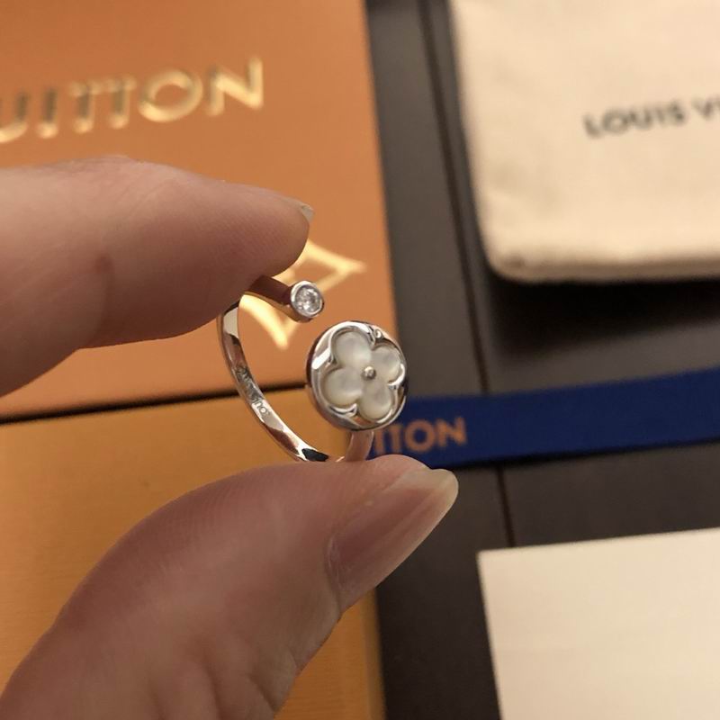LV Ring 05yxh05 (3)