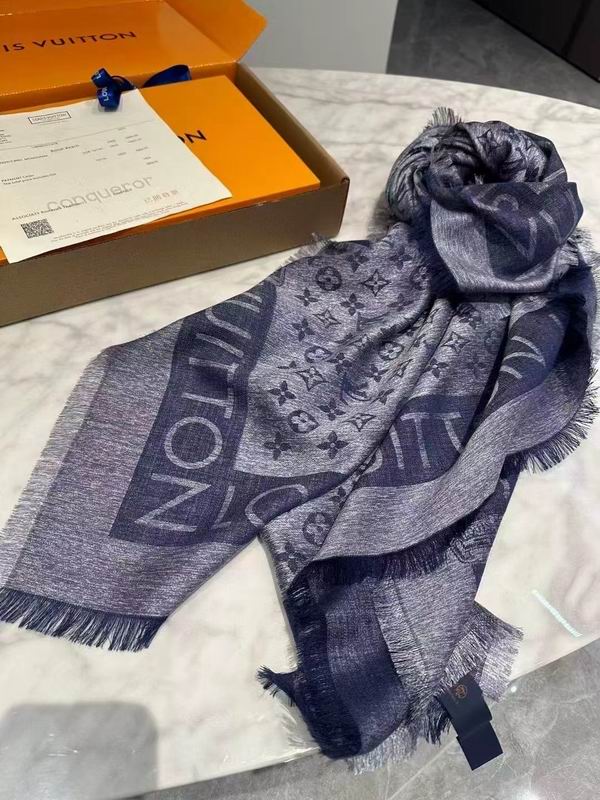 LV Scarf 140X140cm 70%羊绒30%真丝 E26 (25)
