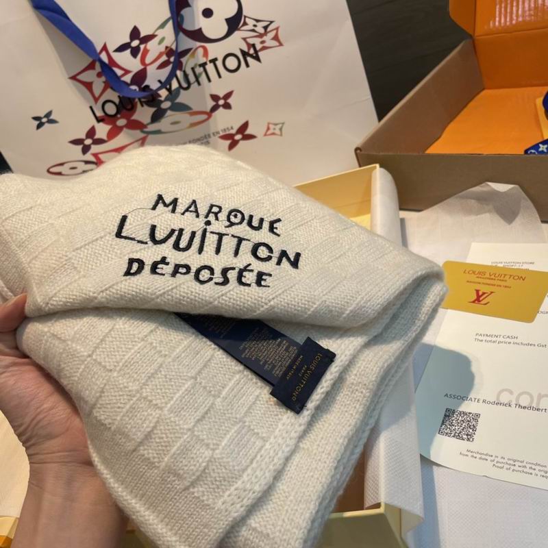 LV Scarf 29X178cm E (2)