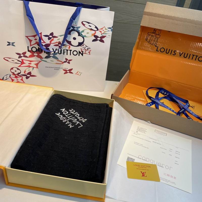 LV Scarf 29X178cm E (7)