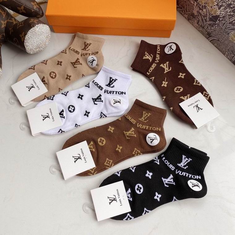 LV Socks (2)