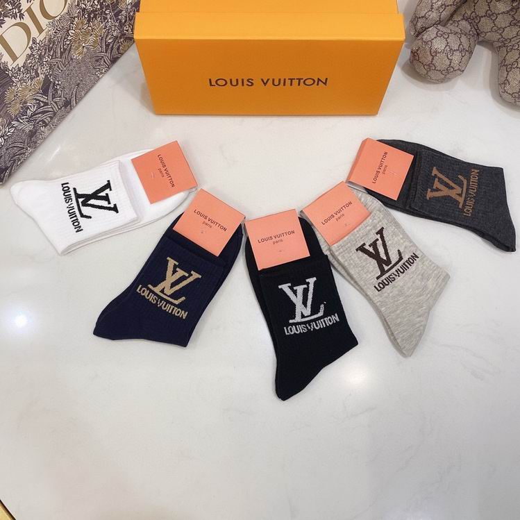 LV Socks (5)