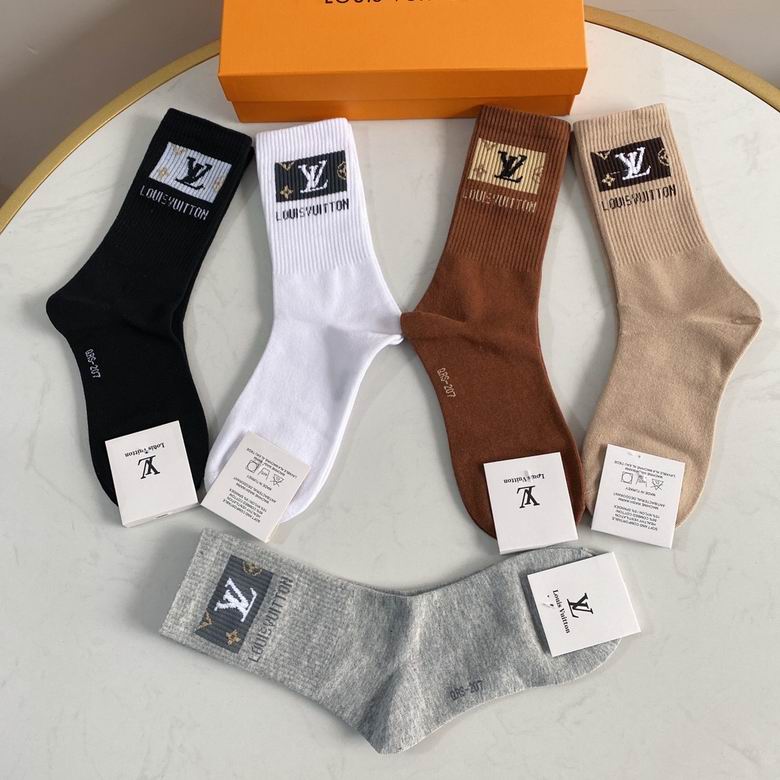 LV Socks (6)