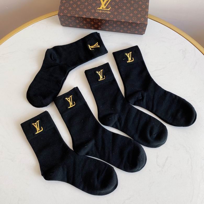 LV Socks (6)