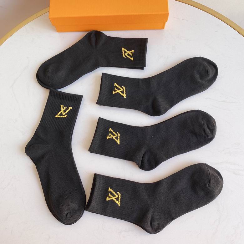 LV Socks (6)