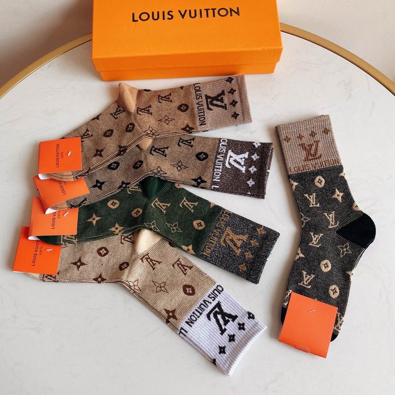 LV Socks (6)
