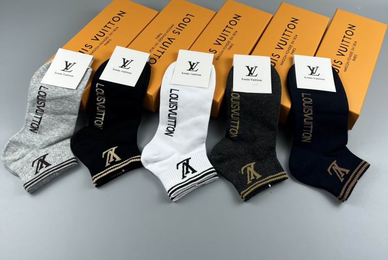 LV Socks (6)
