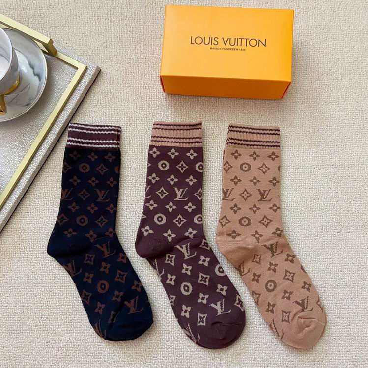 LV Socks  (2)