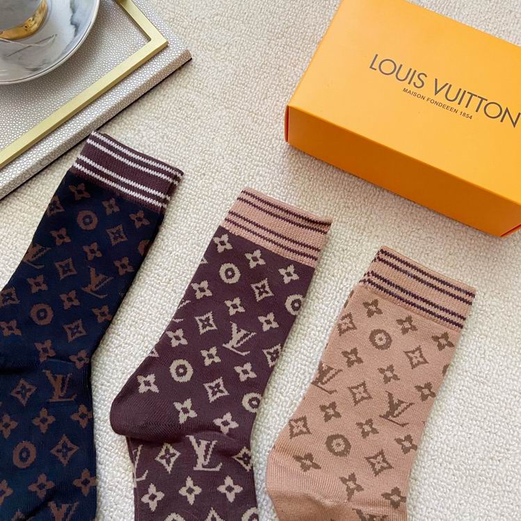 LV Socks  (3)