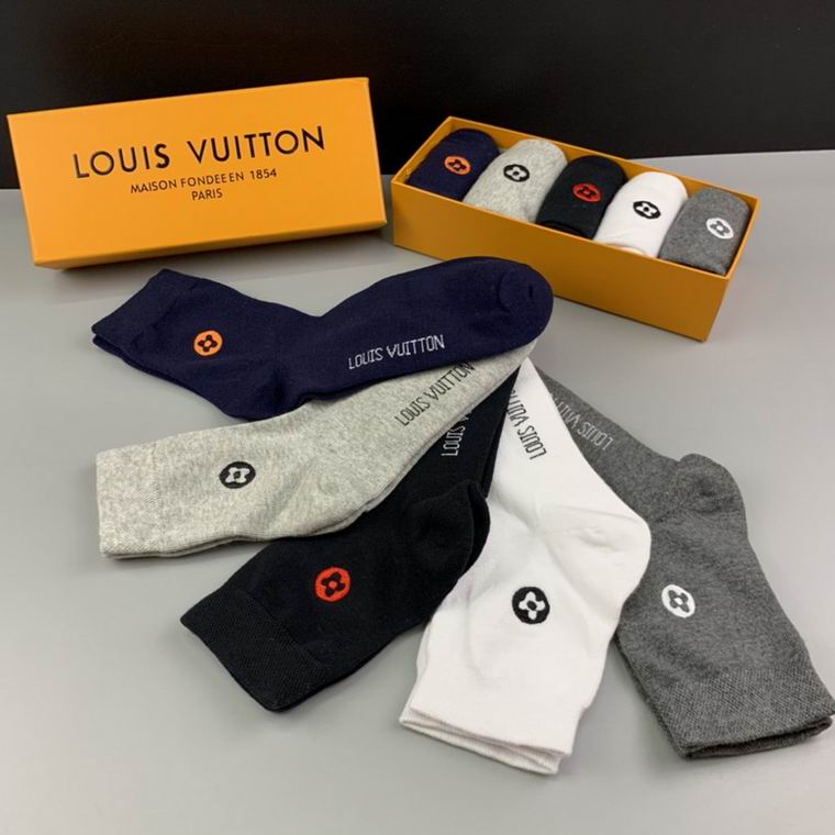 LV Socks  (3)