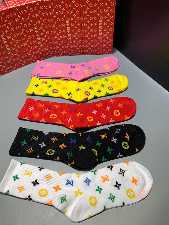 LV Socks  (3)
